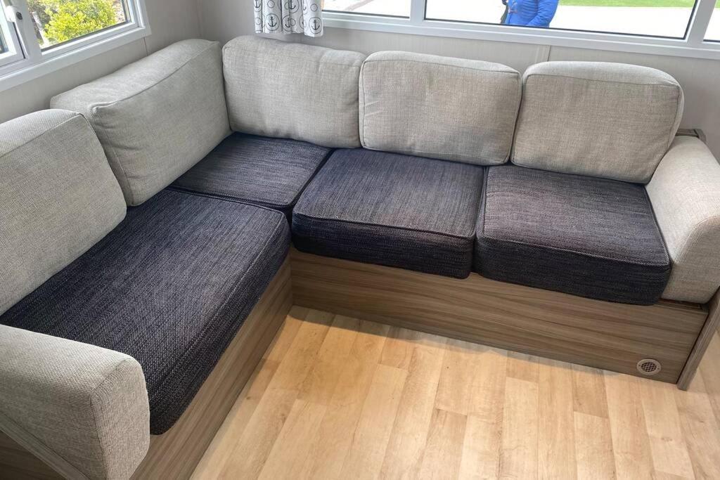 Presthaven Cozy Retreat Lägenhet Prestatyn Exteriör bild