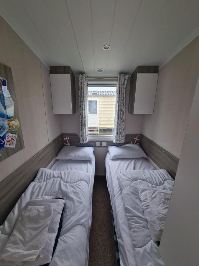 Presthaven Cozy Retreat Lägenhet Prestatyn Exteriör bild